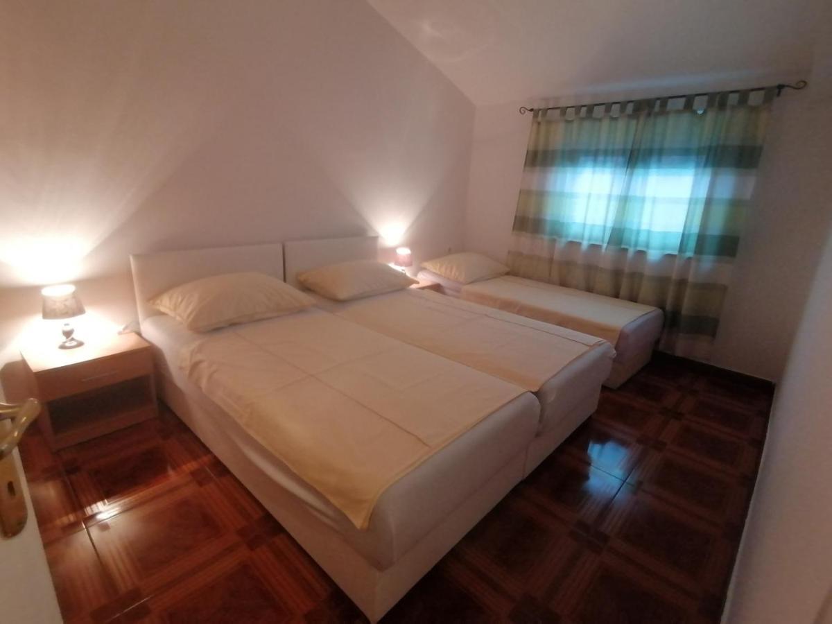 Apartmani Ivana Senj Senj  Luaran gambar