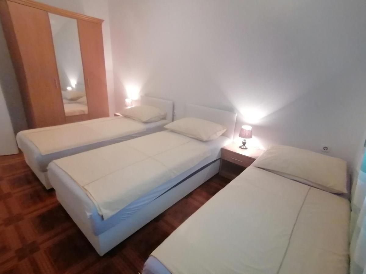 Apartmani Ivana Senj Senj  Luaran gambar