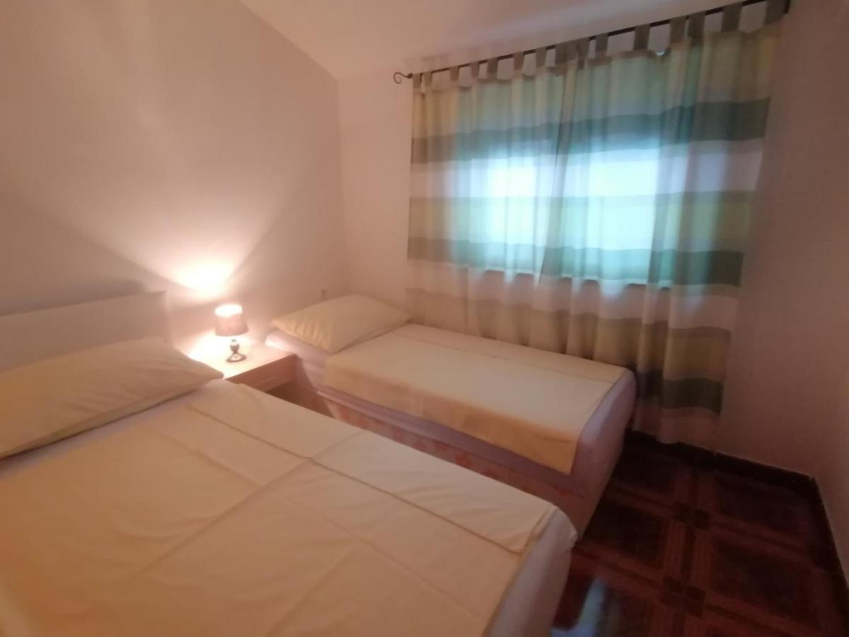 Apartmani Ivana Senj Senj  Luaran gambar