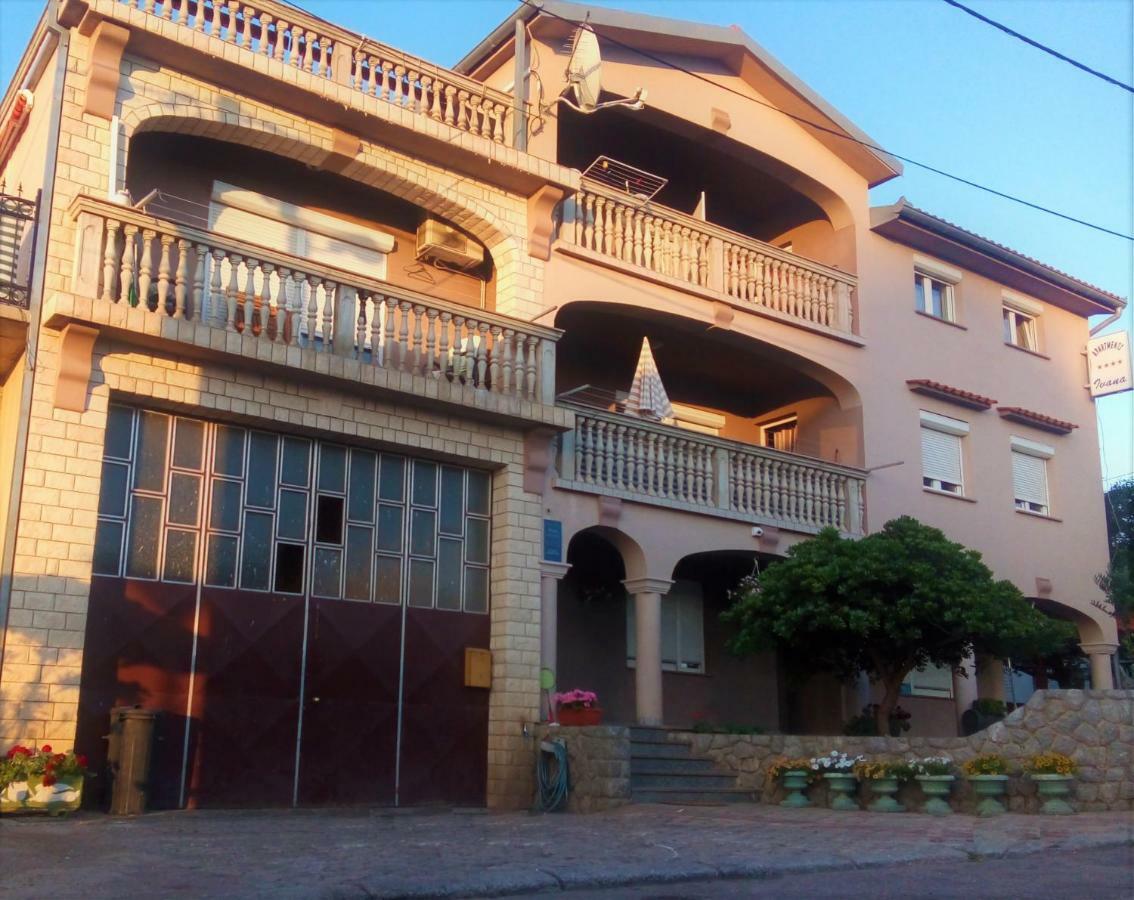 Apartmani Ivana Senj Senj  Luaran gambar